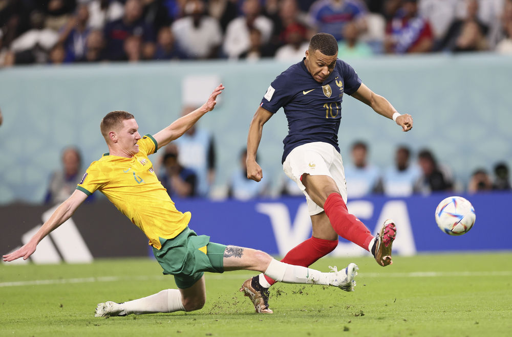 法国绝地反击塞内加尔,姆巴佩送出助攻 法国绝地反击塞内加尔,姆巴佩送出助攻