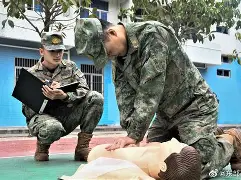 开云体育官网-DFM血洗HLE，Clid高光表现