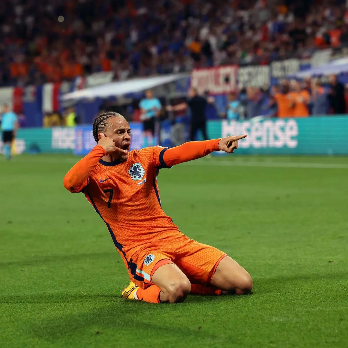 开云体育官网-罗马绝杀拜仁，德布劳内绝境逆转