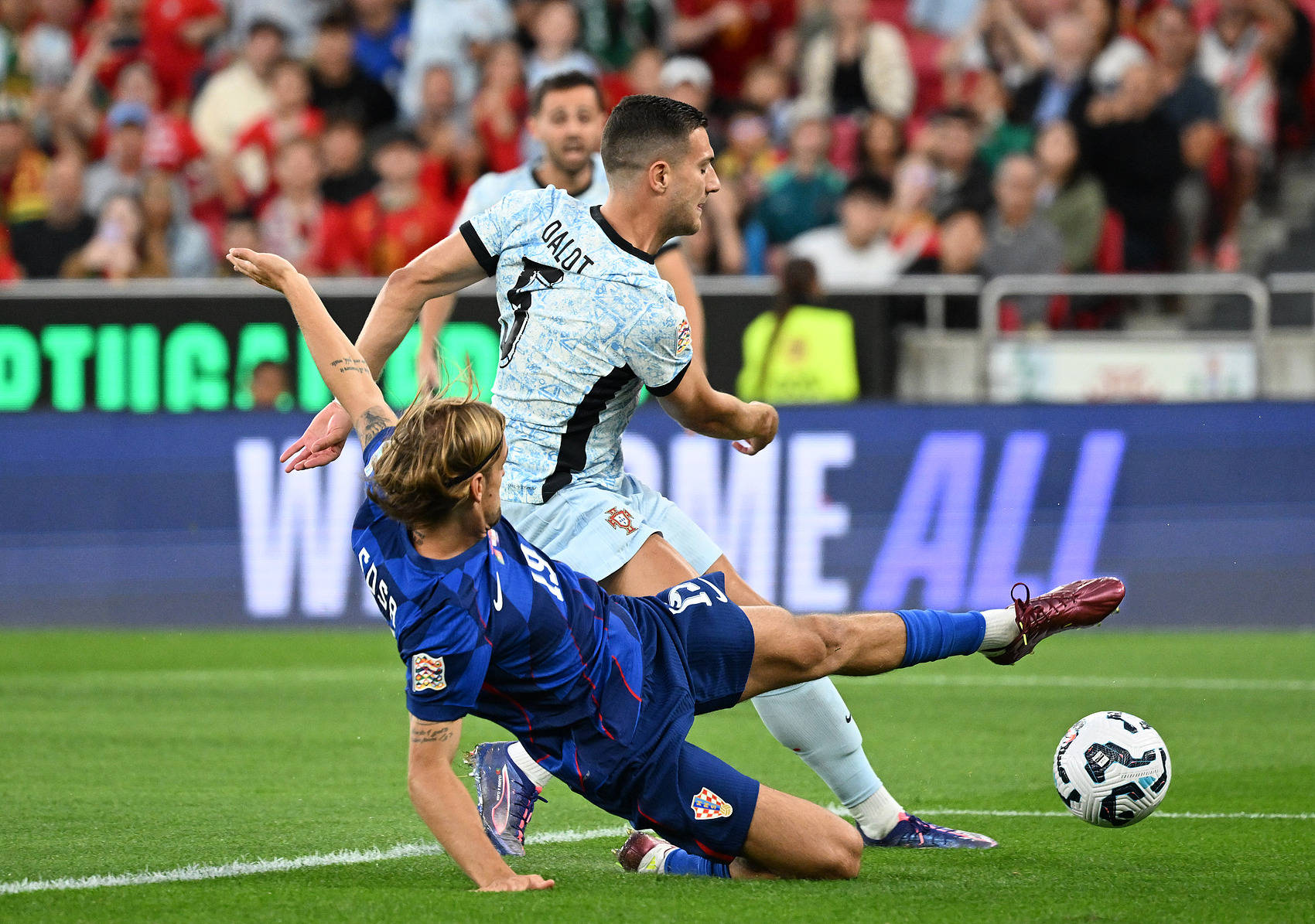 开云体育在线-关于克罗地亚险胜葡萄牙，阿拉巴统治全场的信息