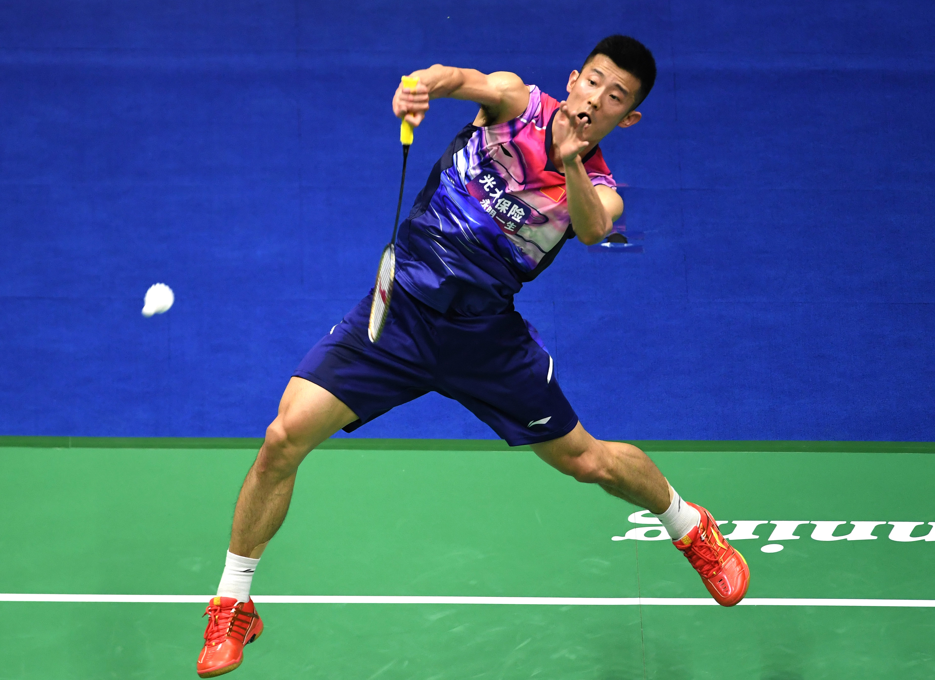 印度羽毛球队险胜英格兰羽毛球队,谌龙三分雨点燃全场 印度羽毛球队险胜英格兰羽毛球队,谌龙三分雨点燃全场