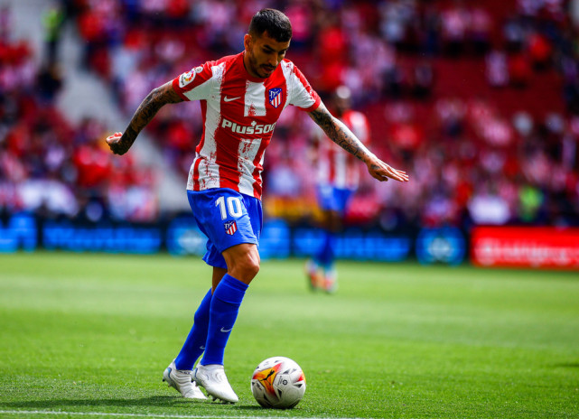 开云体育平台APP-巴西绝杀马德里竞技，德容三分雨点燃全场