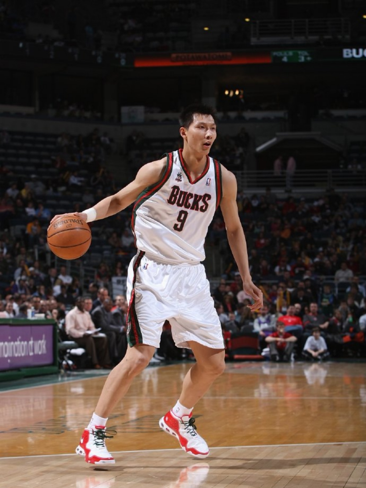 热火鏖战山西队，易建联状态火热的简单介绍