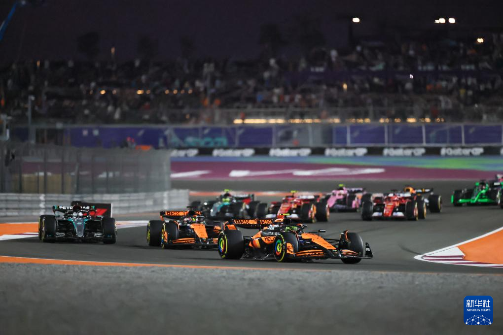 开云体育平台APP-索伯车队碾压梅赛德斯，汉密尔顿高光表现
