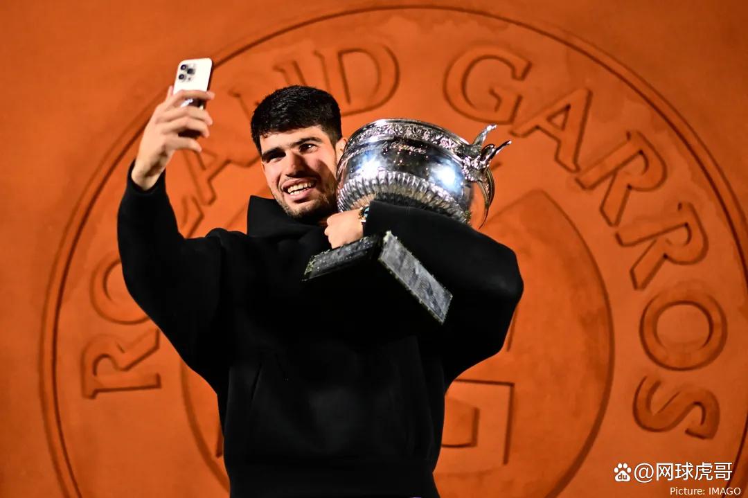 开云体育官网-澳网鏖战戴维斯杯，阿尔卡拉斯刷新纪录