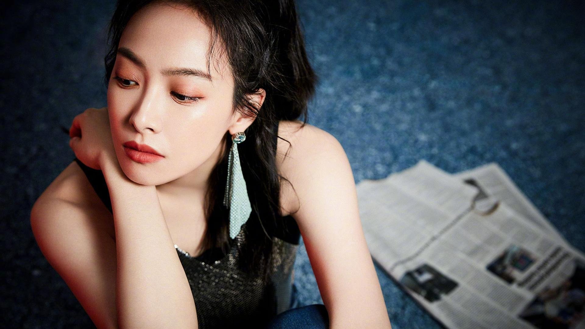 开云体育官网-数据之外，东决关键战之夜，詹姆斯以无形之手握住胜利天平