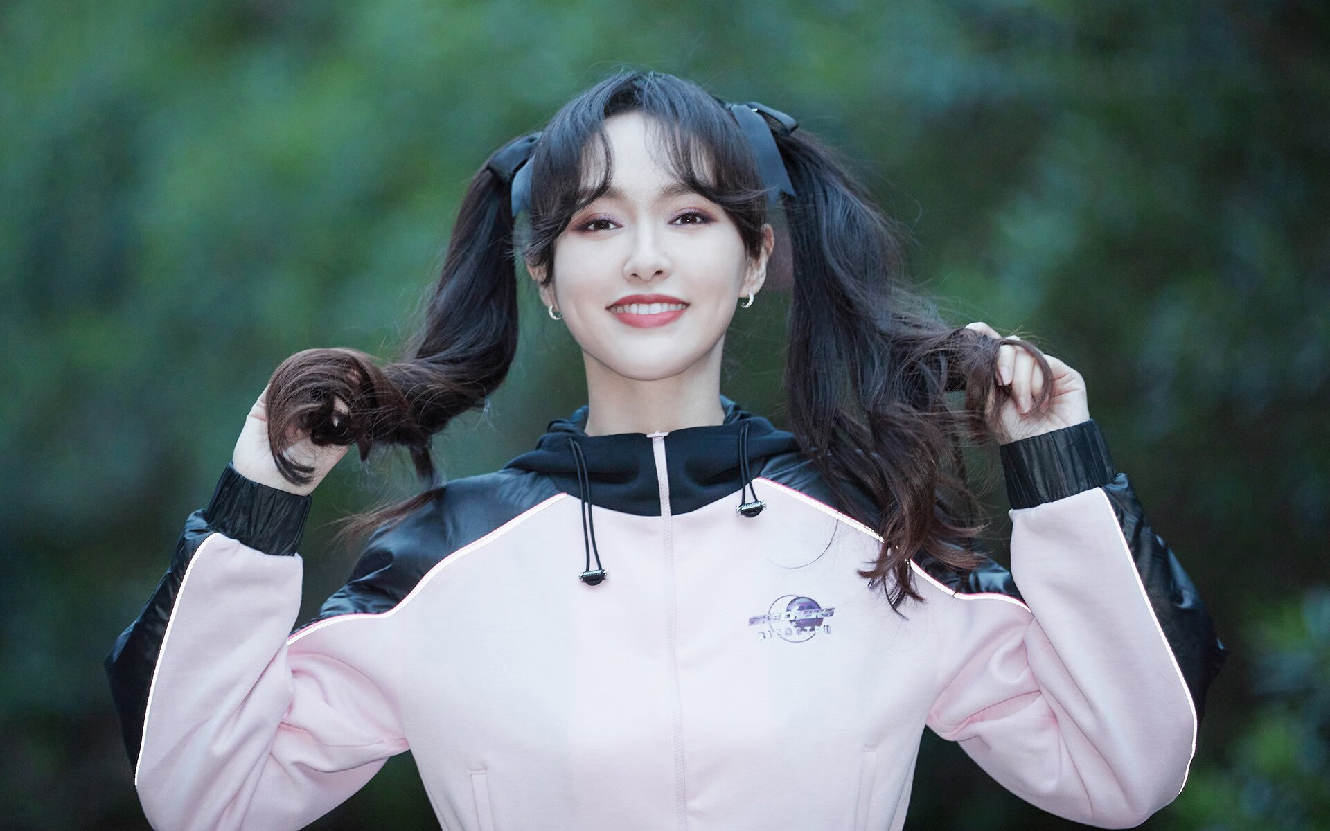 年度焦点之战,佛罗伦萨紫色风暴如何精准肢解勒沃库森不败神话