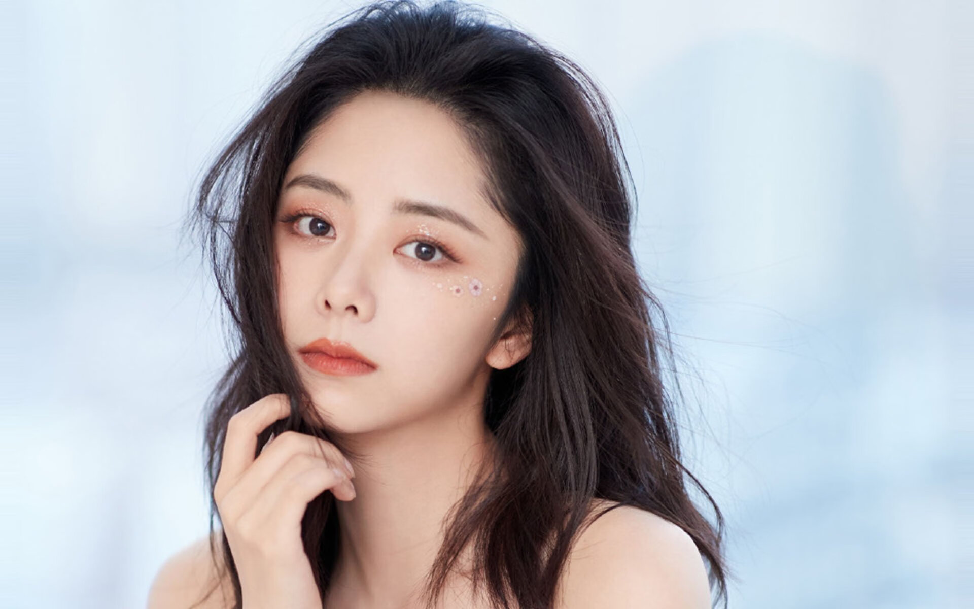 开云体育入口-当基辅的雪落下，李刚仁在永恒之城的夜色中写下亚洲足球的新注解