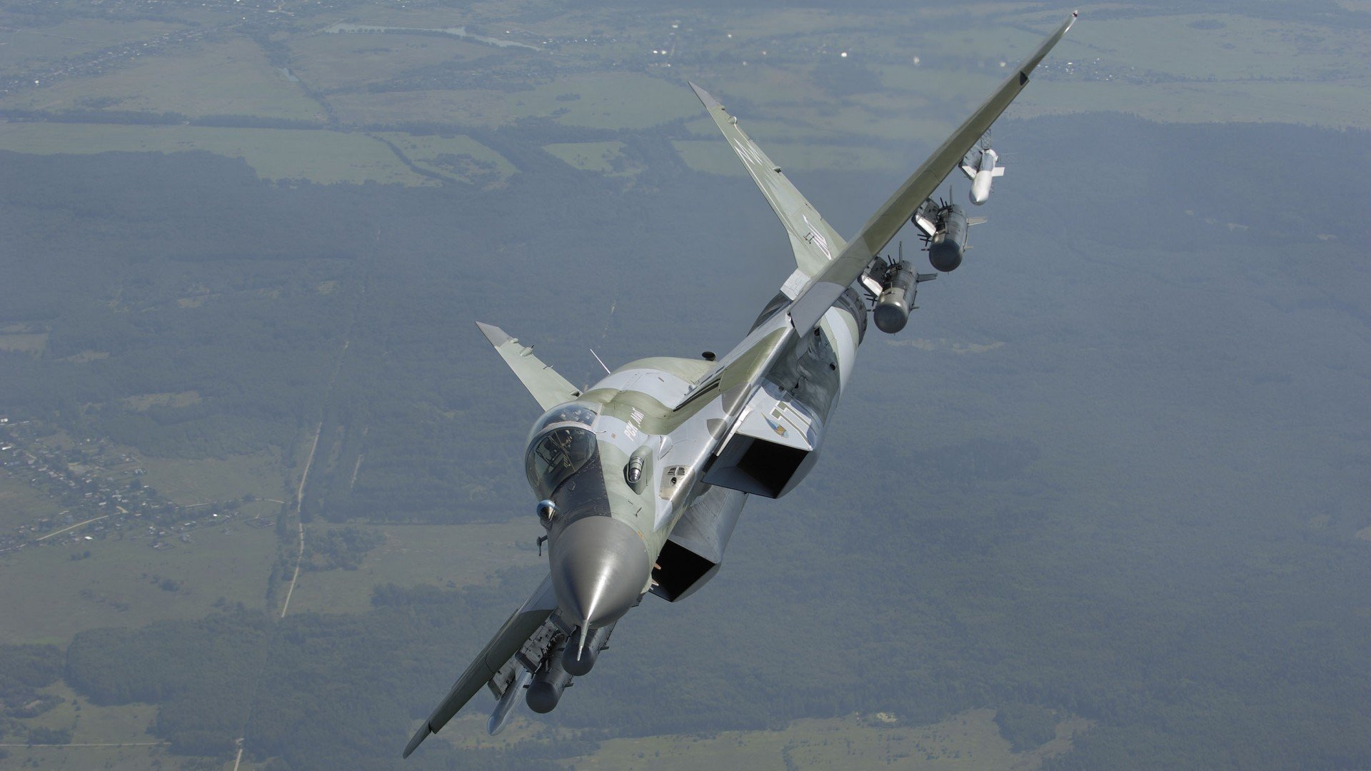 开云体育-绿茵节拍器，从法国掌控奥地利，透视德甲争冠战的隐形博弈